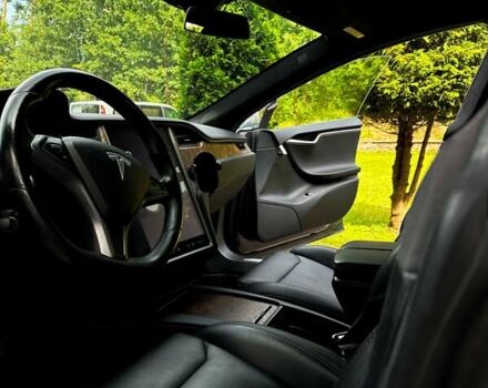 Черный Тесла Модель С, объемом двигателя 0 л и пробегом 120 тыс. км за 23000 $, фото 5 на Automoto.ua