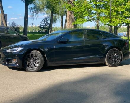Чорний Тесла Модель С, об'ємом двигуна 0 л та пробігом 70 тис. км за 28900 $, фото 1 на Automoto.ua