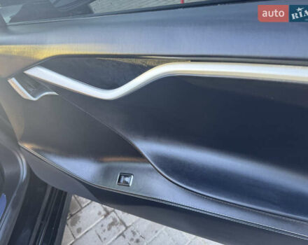 Черный Тесла Модель С, объемом двигателя 0 л и пробегом 136 тыс. км за 18650 $, фото 75 на Automoto.ua