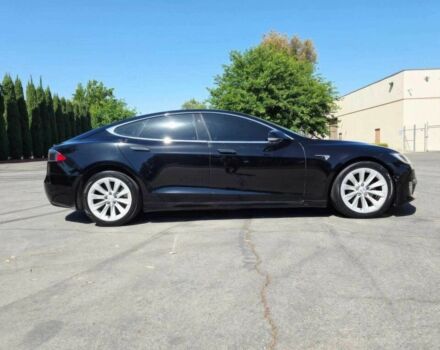 Черный Тесла Модель С, объемом двигателя 0 л и пробегом 35 тыс. км за 10000 $, фото 7 на Automoto.ua