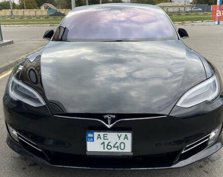 Чорний Тесла Модель С, об'ємом двигуна 0 л та пробігом 99 тис. км за 22500 $, фото 1 на Automoto.ua