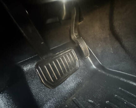 Черный Тесла Модель С, объемом двигателя 0 л и пробегом 136 тыс. км за 18650 $, фото 45 на Automoto.ua