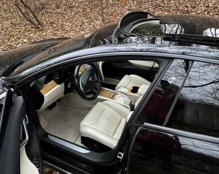 Чорний Тесла Модель С, об'ємом двигуна 0 л та пробігом 173 тис. км за 27000 $, фото 12 на Automoto.ua