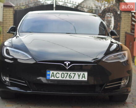 Черный Тесла Модель С, объемом двигателя 0 л и пробегом 98 тыс. км за 27000 $, фото 5 на Automoto.ua