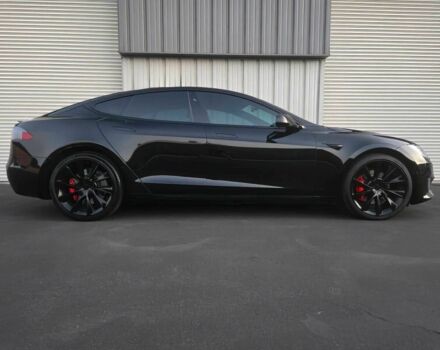 Черный Тесла Модель С, объемом двигателя 0 л и пробегом 44 тыс. км за 13200 $, фото 7 на Automoto.ua