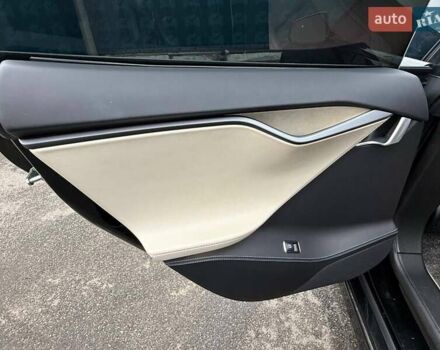 Чорний Тесла Модель С, об'ємом двигуна 0 л та пробігом 101 тис. км за 25499 $, фото 35 на Automoto.ua