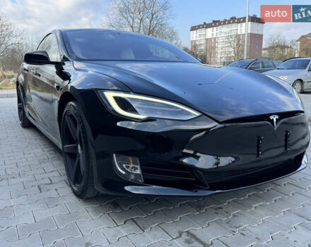 Черный Тесла Модель С, объемом двигателя 0 л и пробегом 98 тыс. км за 24900 $, фото 8 на Automoto.ua