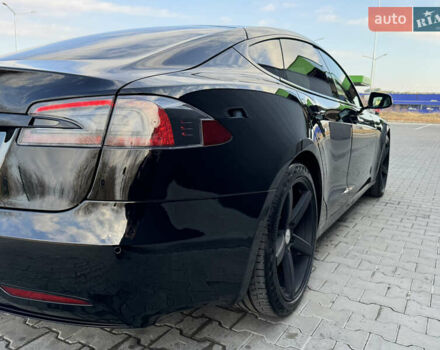 Черный Тесла Модель С, объемом двигателя 0 л и пробегом 98 тыс. км за 24900 $, фото 28 на Automoto.ua