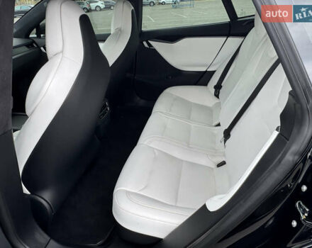 Чорний Тесла Модель С, об'ємом двигуна 0 л та пробігом 59 тис. км за 27900 $, фото 25 на Automoto.ua