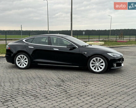 Черный Тесла Модель С, объемом двигателя 0 л и пробегом 137 тыс. км за 19500 $, фото 7 на Automoto.ua