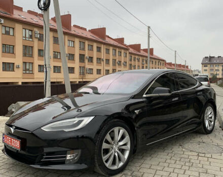 Черный Тесла Модель С, объемом двигателя 0 л и пробегом 193 тыс. км за 23300 $, фото 4 на Automoto.ua
