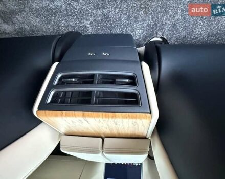 Черный Тесла Модель С, объемом двигателя 0 л и пробегом 101 тыс. км за 28000 $, фото 68 на Automoto.ua