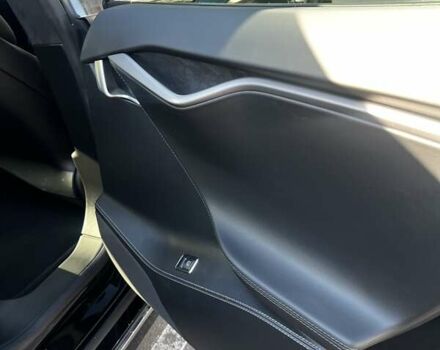 Черный Тесла Модель С, объемом двигателя 0 л и пробегом 118 тыс. км за 25700 $, фото 19 на Automoto.ua