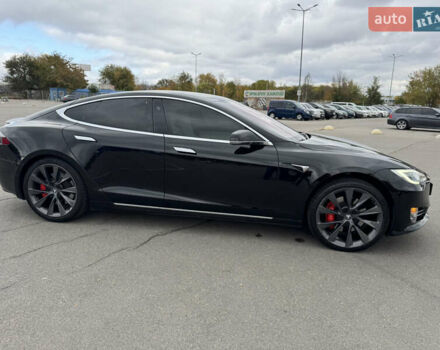 Чорний Тесла Модель С, об'ємом двигуна 0 л та пробігом 59 тис. км за 27900 $, фото 6 на Automoto.ua