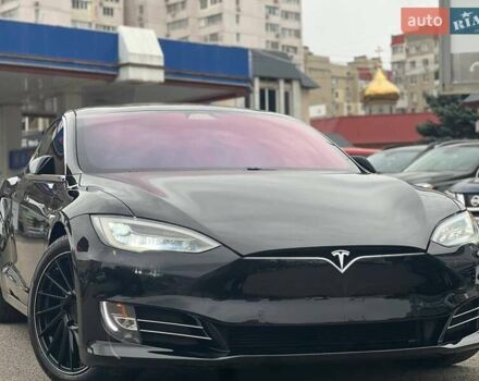 Черный Тесла Модель С, объемом двигателя 0 л и пробегом 67 тыс. км за 34900 $, фото 3 на Automoto.ua