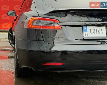 Чорний Тесла Модель С, об'ємом двигуна 0 л та пробігом 101 тис. км за 25499 $, фото 11 на Automoto.ua