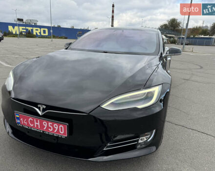 Чорний Тесла Модель С, об'ємом двигуна 0 л та пробігом 59 тис. км за 27900 $, фото 4 на Automoto.ua