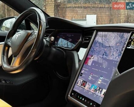 Черный Тесла Модель С, объемом двигателя 0 л и пробегом 64 тыс. км за 21490 $, фото 22 на Automoto.ua