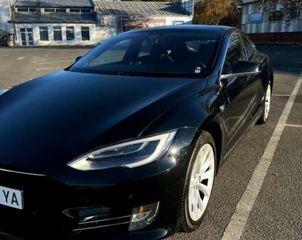 Черный Тесла Модель С, объемом двигателя 0 л и пробегом 118 тыс. км за 25700 $, фото 14 на Automoto.ua