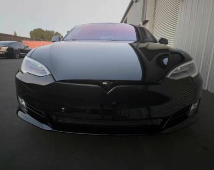 Черный Тесла Модель С, объемом двигателя 0 л и пробегом 44 тыс. км за 13200 $, фото 1 на Automoto.ua