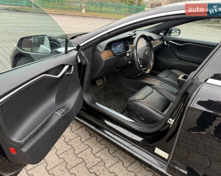 Черный Тесла Модель С, объемом двигателя 0 л и пробегом 91 тыс. км за 24000 $, фото 7 на Automoto.ua