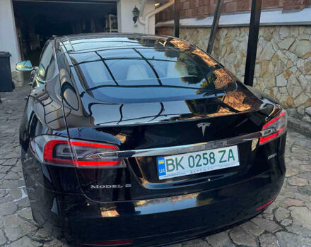 Чорний Тесла Модель С, об'ємом двигуна 0 л та пробігом 120 тис. км за 29500 $, фото 2 на Automoto.ua
