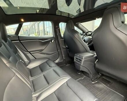 Черный Тесла Модель С, объемом двигателя 0 л и пробегом 44 тыс. км за 35500 $, фото 49 на Automoto.ua