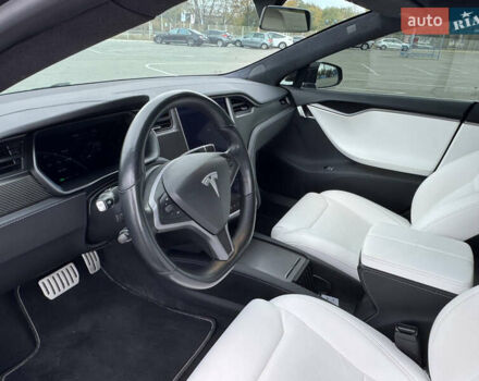 Чорний Тесла Модель С, об'ємом двигуна 0 л та пробігом 59 тис. км за 27900 $, фото 22 на Automoto.ua