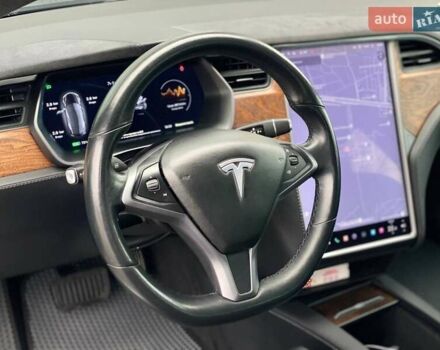 Черный Тесла Модель С, объемом двигателя 0 л и пробегом 71 тыс. км за 26790 $, фото 26 на Automoto.ua