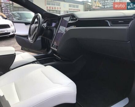 Чорний Тесла Модель С, об'ємом двигуна 0 л та пробігом 68 тис. км за 34900 $, фото 26 на Automoto.ua