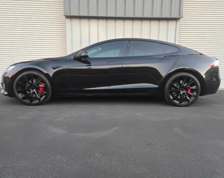 Черный Тесла Модель С, объемом двигателя 0 л и пробегом 44 тыс. км за 13200 $, фото 3 на Automoto.ua