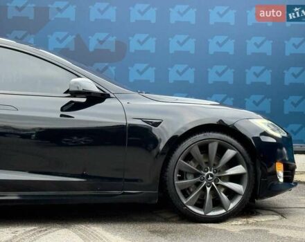 Чорний Тесла Модель С, об'ємом двигуна 0 л та пробігом 101 тис. км за 25499 $, фото 12 на Automoto.ua