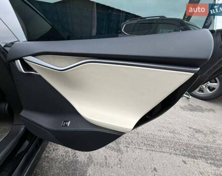 Чорний Тесла Модель С, об'ємом двигуна 0 л та пробігом 101 тис. км за 25499 $, фото 36 на Automoto.ua