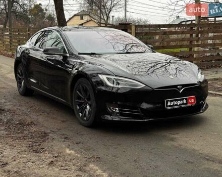 Черный Тесла Модель С, объемом двигателя 0 л и пробегом 64 тыс. км за 21490 $, фото 2 на Automoto.ua