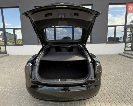 Черный Тесла Модель С, объемом двигателя 0 л и пробегом 44 тыс. км за 35500 $, фото 25 на Automoto.ua