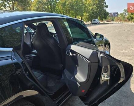 Чорний Тесла Модель С, об'ємом двигуна 0 л та пробігом 210 тис. км за 28000 $, фото 14 на Automoto.ua