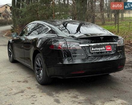 Черный Тесла Модель С, объемом двигателя 0 л и пробегом 64 тыс. км за 21490 $, фото 8 на Automoto.ua