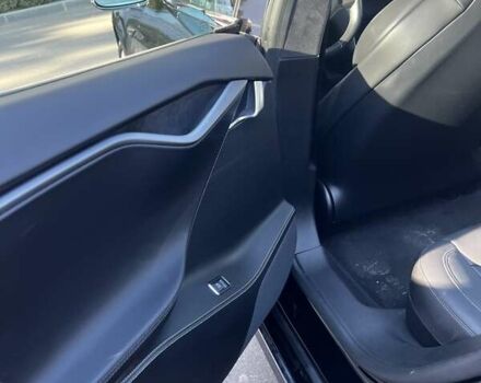 Черный Тесла Модель С, объемом двигателя 0 л и пробегом 118 тыс. км за 25700 $, фото 21 на Automoto.ua
