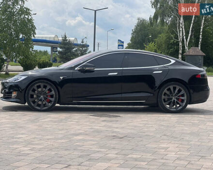Черный Тесла Модель С, объемом двигателя 0 л и пробегом 82 тыс. км за 29990 $, фото 25 на Automoto.ua