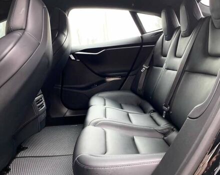 Черный Тесла Модель С, объемом двигателя 0 л и пробегом 71 тыс. км за 26790 $, фото 54 на Automoto.ua