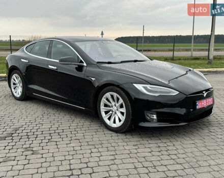 Черный Тесла Модель С, объемом двигателя 0 л и пробегом 137 тыс. км за 19500 $, фото 3 на Automoto.ua