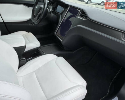 Чорний Тесла Модель С, об'ємом двигуна 0 л та пробігом 59 тис. км за 27900 $, фото 29 на Automoto.ua