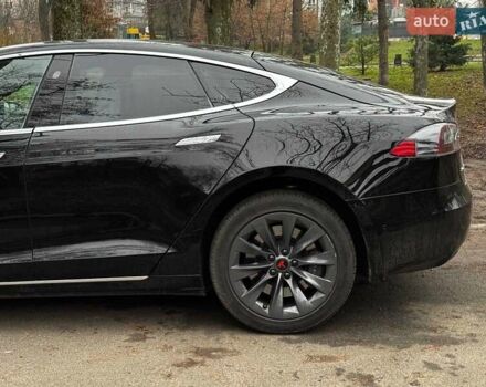 Черный Тесла Модель С, объемом двигателя 0 л и пробегом 64 тыс. км за 21490 $, фото 10 на Automoto.ua