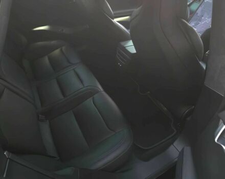 Черный Тесла Модель С, объемом двигателя 0 л и пробегом 44 тыс. км за 13200 $, фото 12 на Automoto.ua