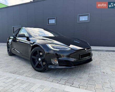 Черный Тесла Модель С, объемом двигателя 0 л и пробегом 98 тыс. км за 24900 $, фото 6 на Automoto.ua