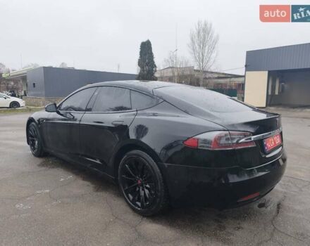 Чорний Тесла Модель С, об'ємом двигуна 0 л та пробігом 68 тис. км за 25700 $, фото 2 на Automoto.ua