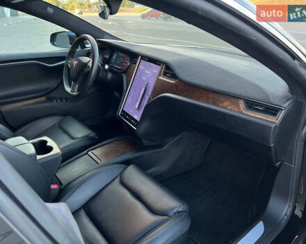 Черный Тесла Модель С, объемом двигателя 0 л и пробегом 121 тыс. км за 29500 $, фото 14 на Automoto.ua