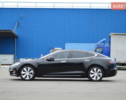 Черный Тесла Модель С, объемом двигателя 0 л и пробегом 110 тыс. км за 32999 $, фото 10 на Automoto.ua
