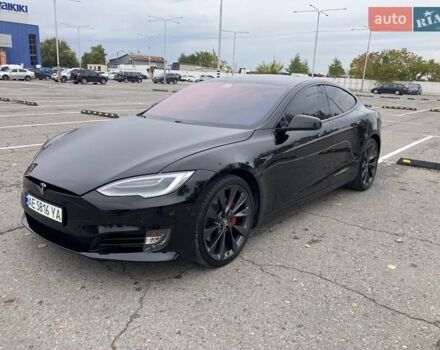 Чорний Тесла Модель С, об'ємом двигуна 0 л та пробігом 65 тис. км за 35500 $, фото 2 на Automoto.ua