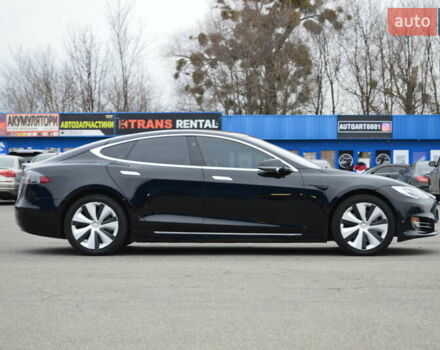 Черный Тесла Модель С, объемом двигателя 0 л и пробегом 110 тыс. км за 32999 $, фото 5 на Automoto.ua